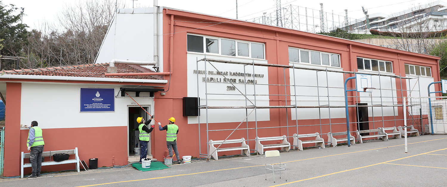 İBB, okul spor salonlarını yeniliyor